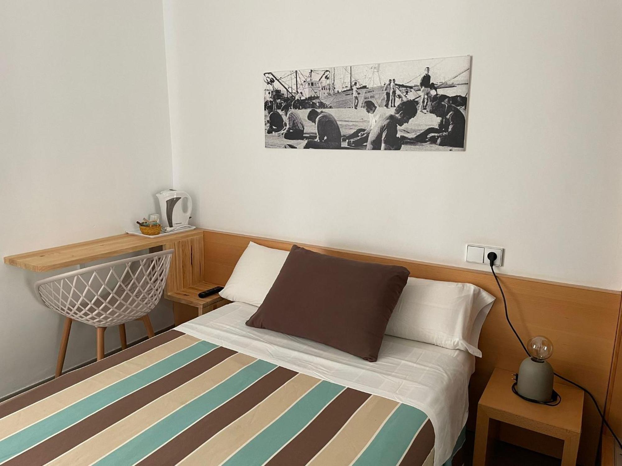 Hotel Alboran 卡沃内拉斯 外观 照片